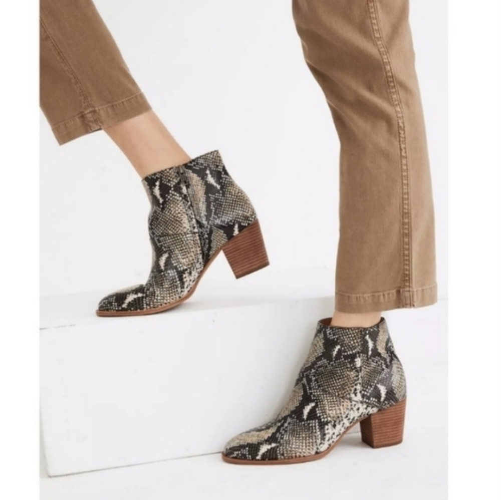 Madewell Rosie Snakeskin Printed Leather Boots sz 7.5